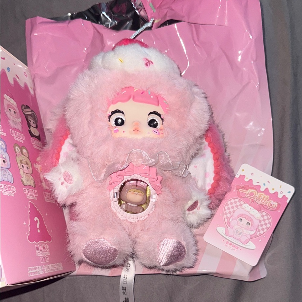 top‎ toy berry pop bite of sweetheart nommi opened with box
